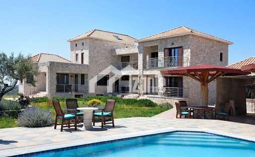 Villa in Municipal Commune of Zakynthos, Peloponnese, Western Greece and the Ionian, Greece 1
