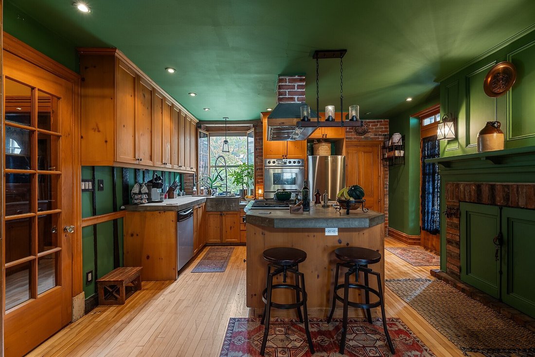 L'assomption, Lanaudière In L'assomption, Quebec, Canada For Sale