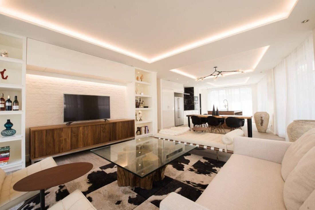 Condo in Phra Khanong Nuea, Bangkok, Thailand 1 - 13879177