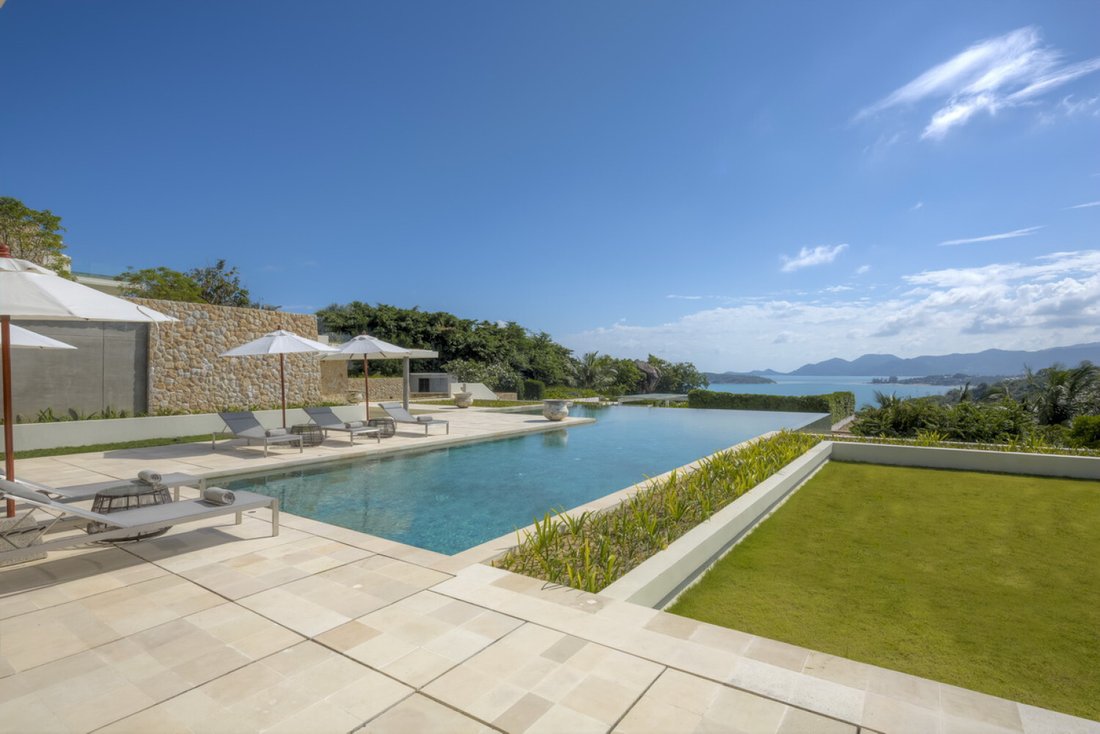 6 Bedrooms Villa for sale In Bo Phut Surat Thani