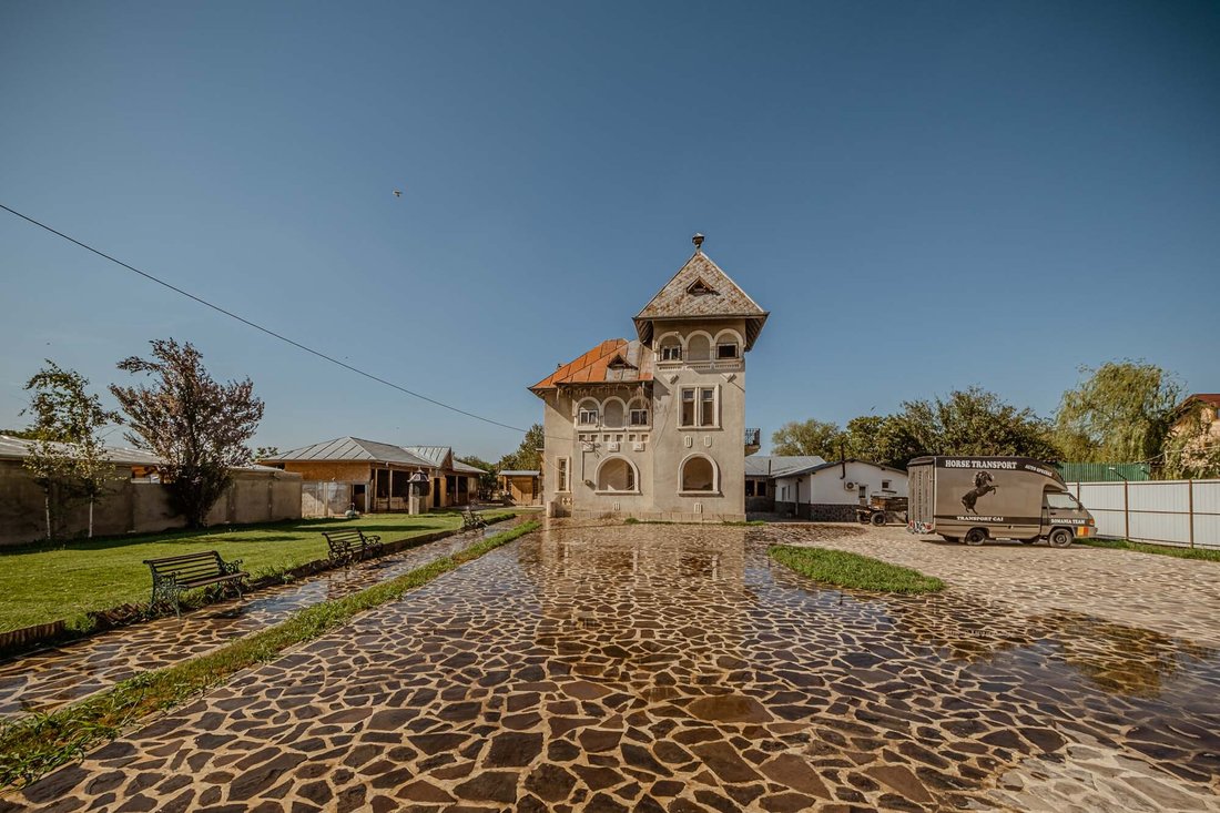 House in Piorești, Prahova, Romania 1 - 14788428