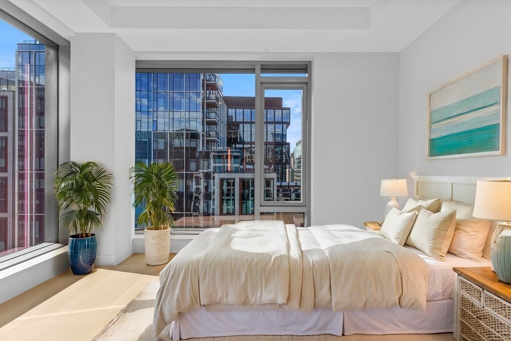 Condo in Boston, Massachusetts, United States 5 - 14789010