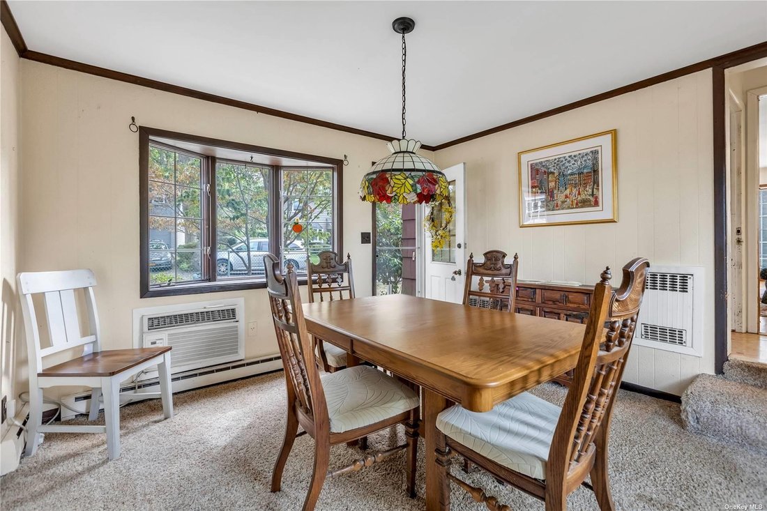 House Huntington In Halesite, New York, United States For Sale (14788974)