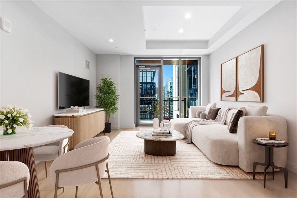 Condo in Boston, Massachusetts, United States 1 - 14789010
