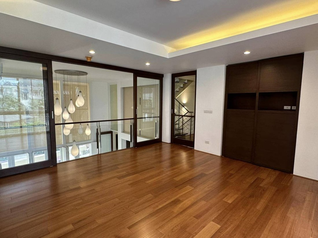 House in Bangkok, Krung Thep Maha Nakhon, Thailand 3 - 13894514