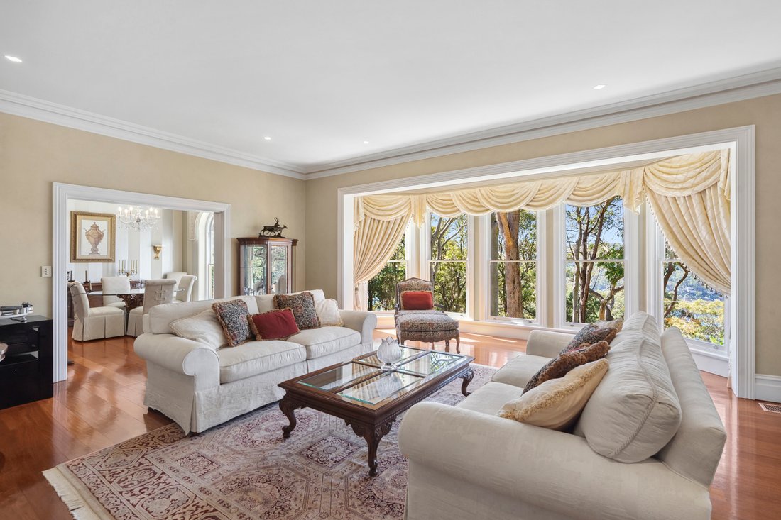 Architect Designed Home On An In Church Point, New South Wales