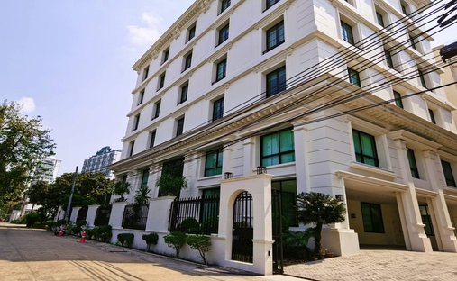 House in Bangkok, Krung Thep Maha Nakhon, Thailand 1