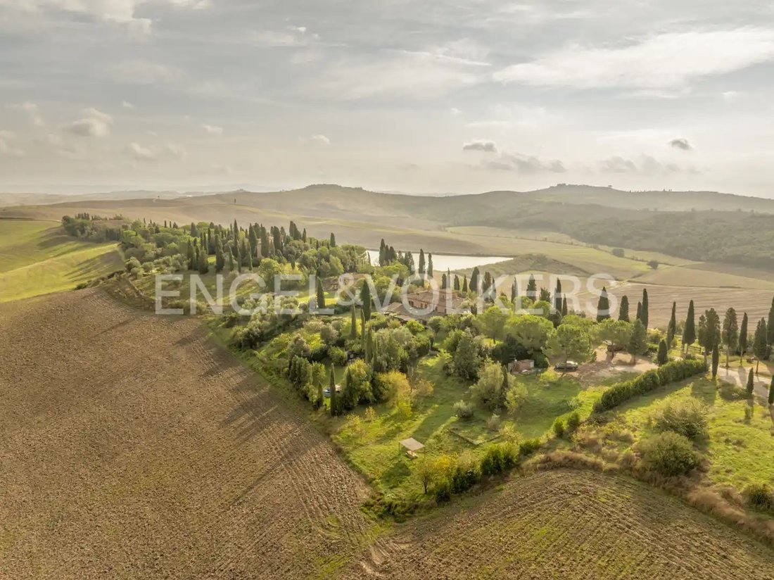Maisons de campagne à Asciano, Toscane, Italie 2 - 14169737