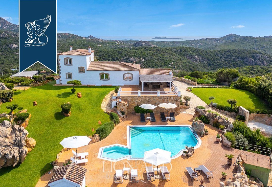 Villa in Liscia di Vacca, Arzachena, Italy 2 - 14790427
