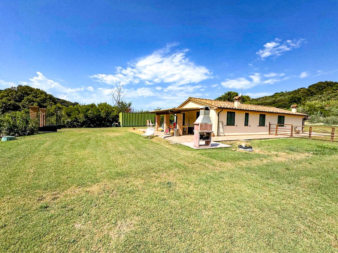 Villa in Bibbona, Tuscany, Italy 4 - 14791510