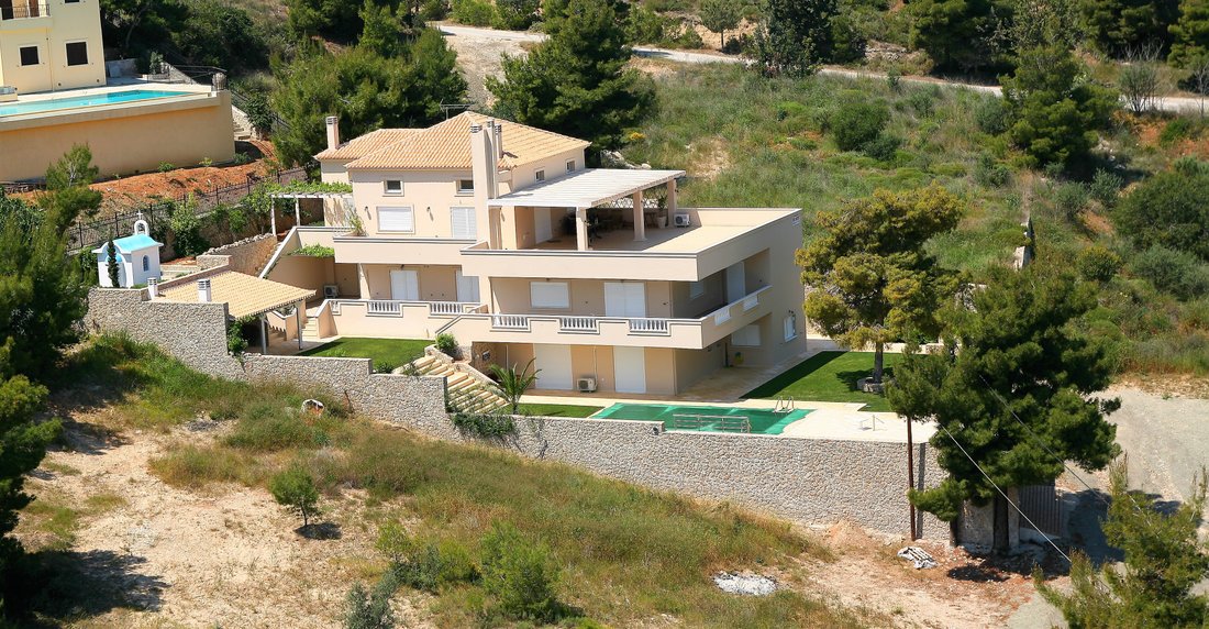 Villa in Koinotita Portoxeliou, Kranidi, Greece 1 - 14791339