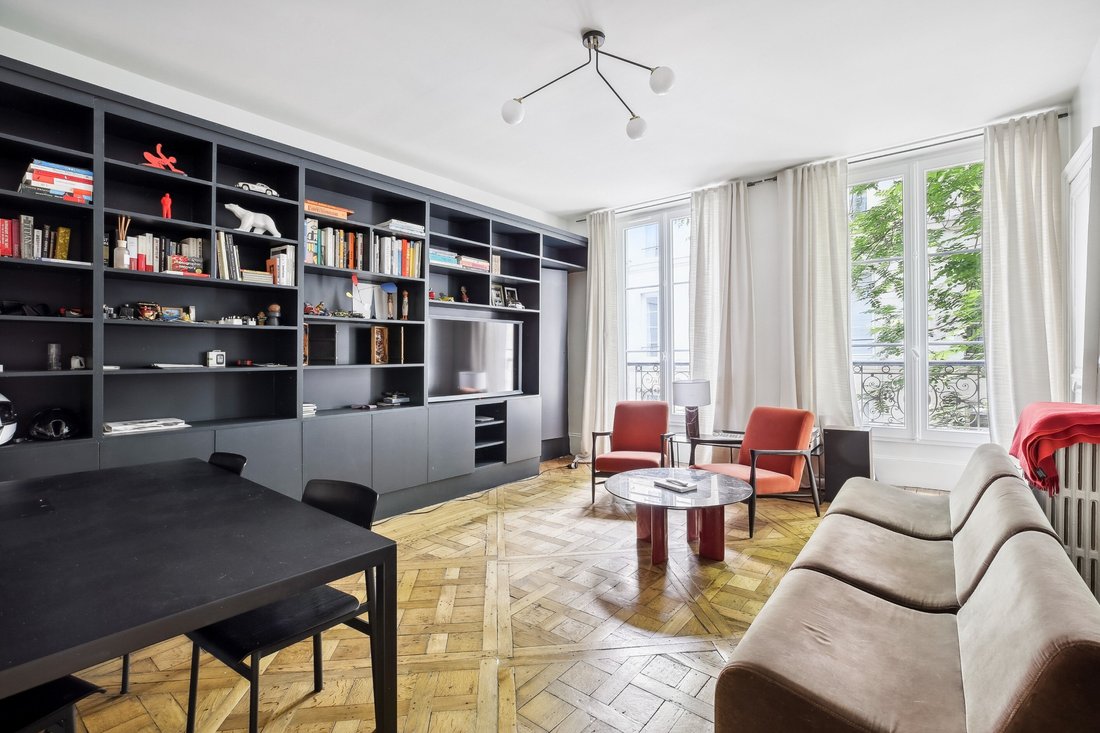 Paris X Faubourg Saint Denis Beautiful In Paris, île De France, France For Sale (14791283)