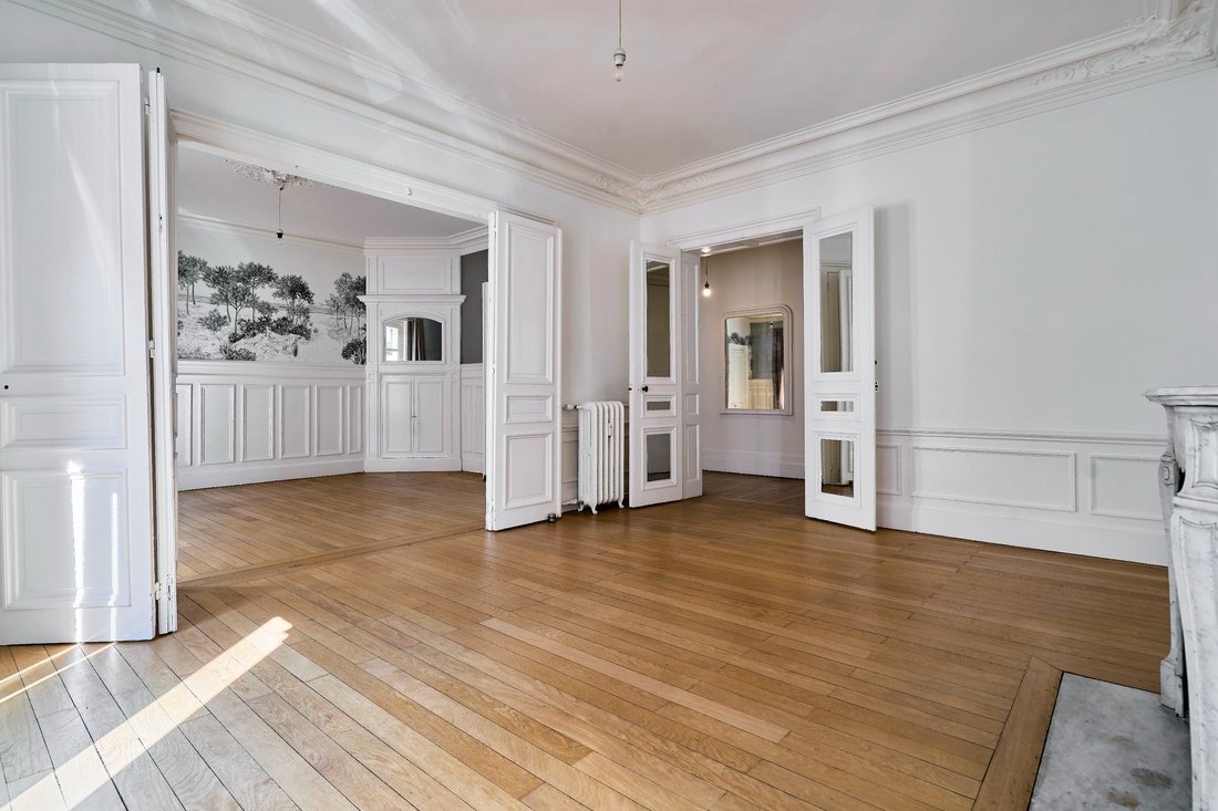 Apartment In Lille, Hauts De France, France For Sale (14791280)