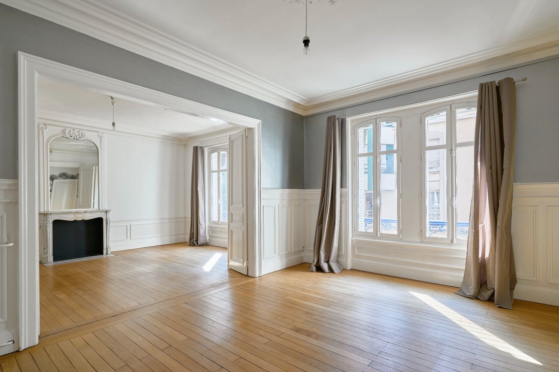 Apartment In Lille, Hauts De France, France For Sale (14791280)
