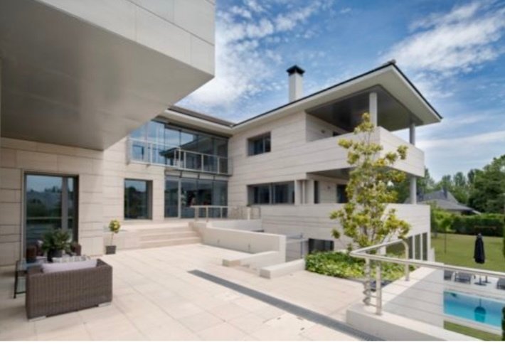 Villa in Moncloa - Aravaca, Community of Madrid, Spain 5 - 14791552