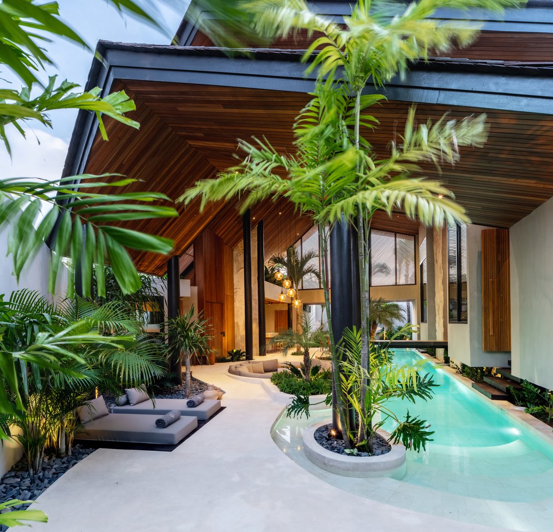 Villa in Kecamatan Kuta Utara, Bali, Indonesia 1 - 14793483