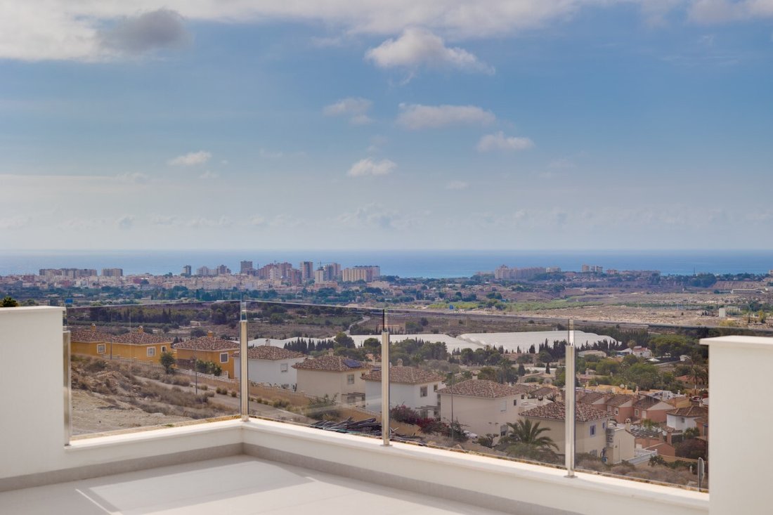 Villa in el Campello, Valencian Community, Spain 4 - 12983772
