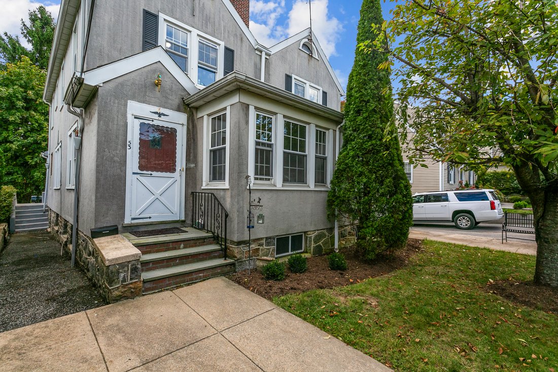 8 Bedrooms Multi Family (2 4 Units) In Harrison, New York, United