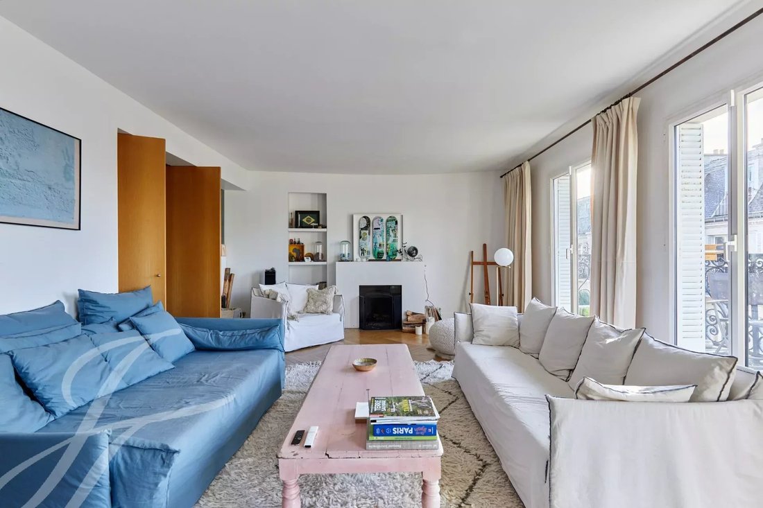 Exceptional Apartment 7th Arrondissement Of In Paris, île De France