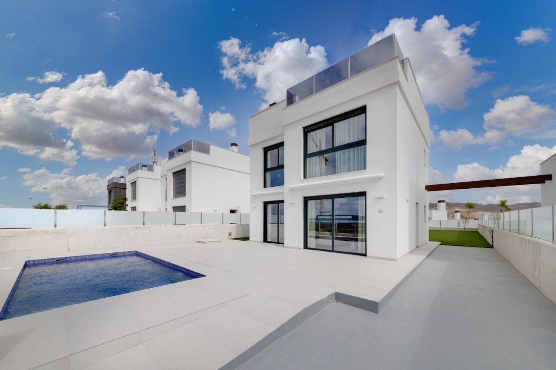 Villa in el Campello, Valencian Community, Spain 2 - 12983772