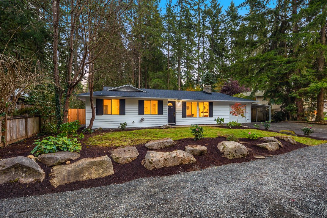 Charming Cottage Lake Home In Cottage Lake, Washington, United States