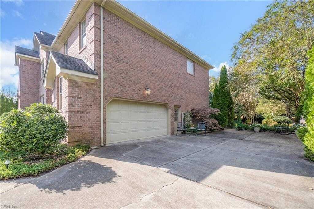 Single Family For Sale In Chesapeake In Chesapeake, Va, United States