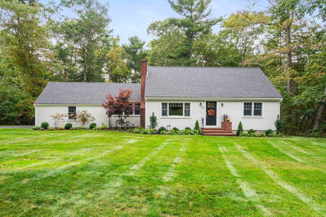855 Forest Street In Marshfield, Massachusetts, United States For Sale