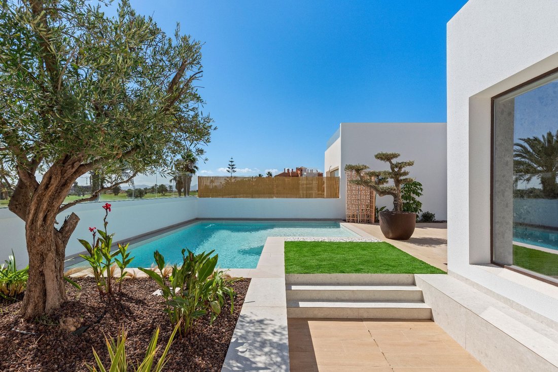 Villa in Los Alcazares, Región de Murcia, Spain 2 - 14794732