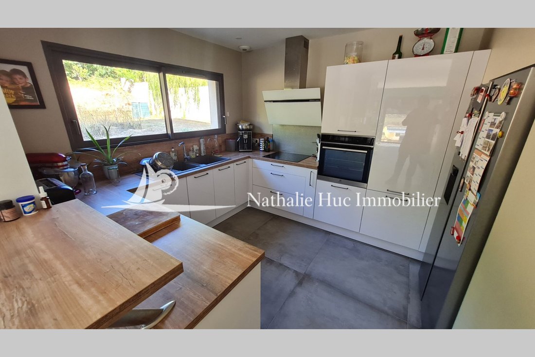 Villa in Les Platanes, Perpignan, France 2 - 14792543