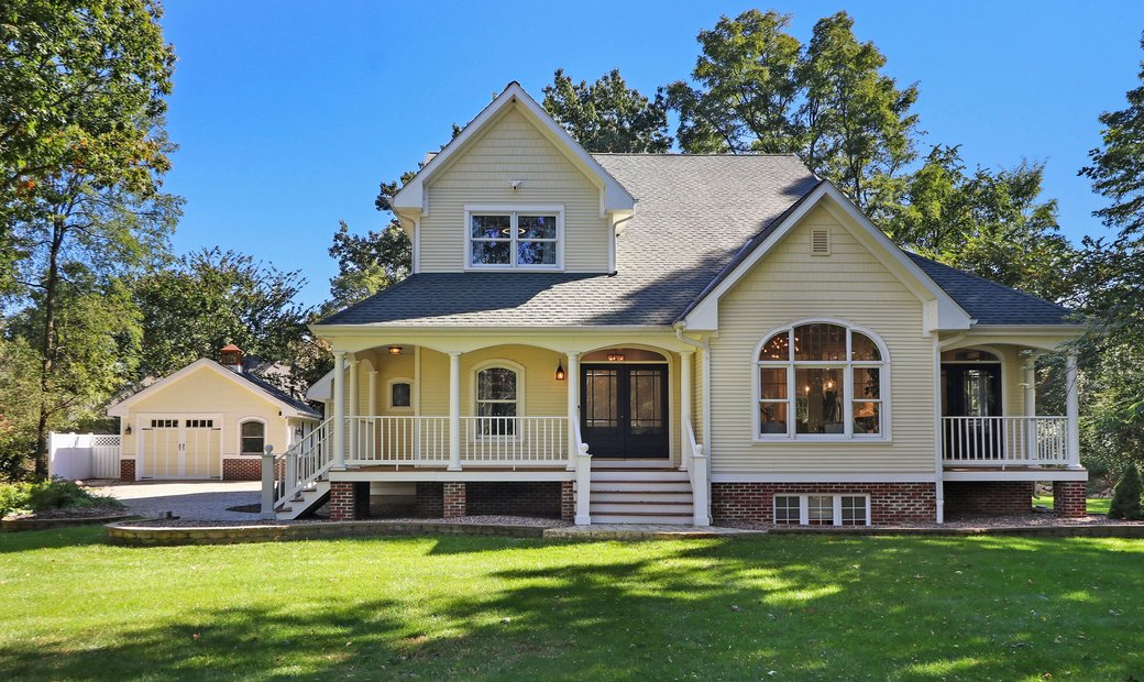 Picturesque Residence With Boat Slip In Powers Lake, Wisconsin, United