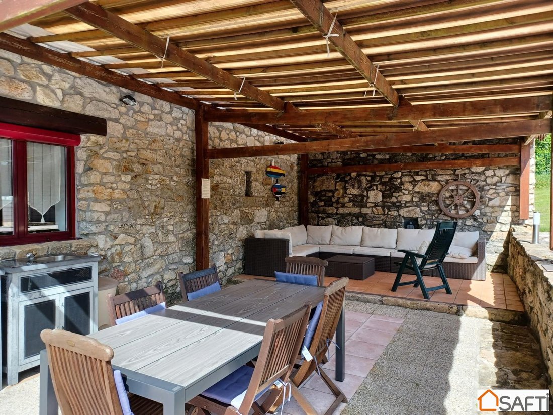 Longère De Caractère, Situation Idéale , Proche In Bénodet, Brittany