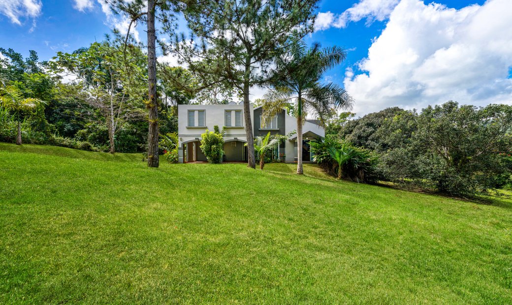 Tranquil Retreat Amidst Nature In Aguas Buenas, Aguas Buenas, Puerto