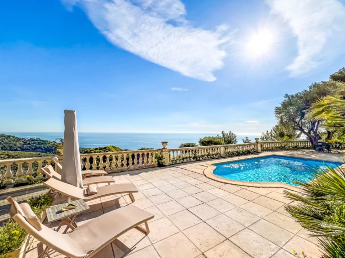 Villa in France 3 - 14794890