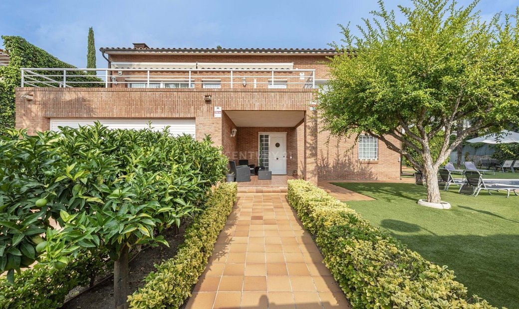 Villa Tarragona Spain In Monnars, Catalonia, Spain For Sale (14795483)