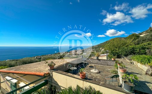 Villa in Nervi, Genoa, Italy 1
