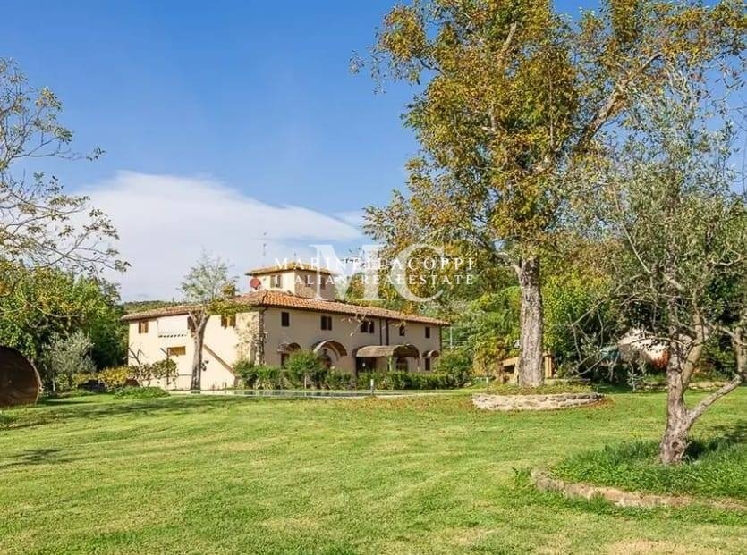 Villa in Pontassieve, Tuscany, Italy 4 - 14744262