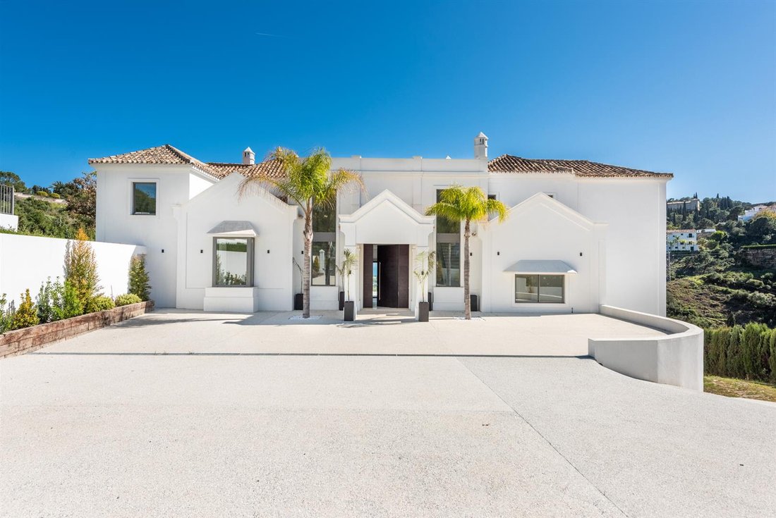 Villa in Benahavis, Andalusia, Spain 3 - 14807466