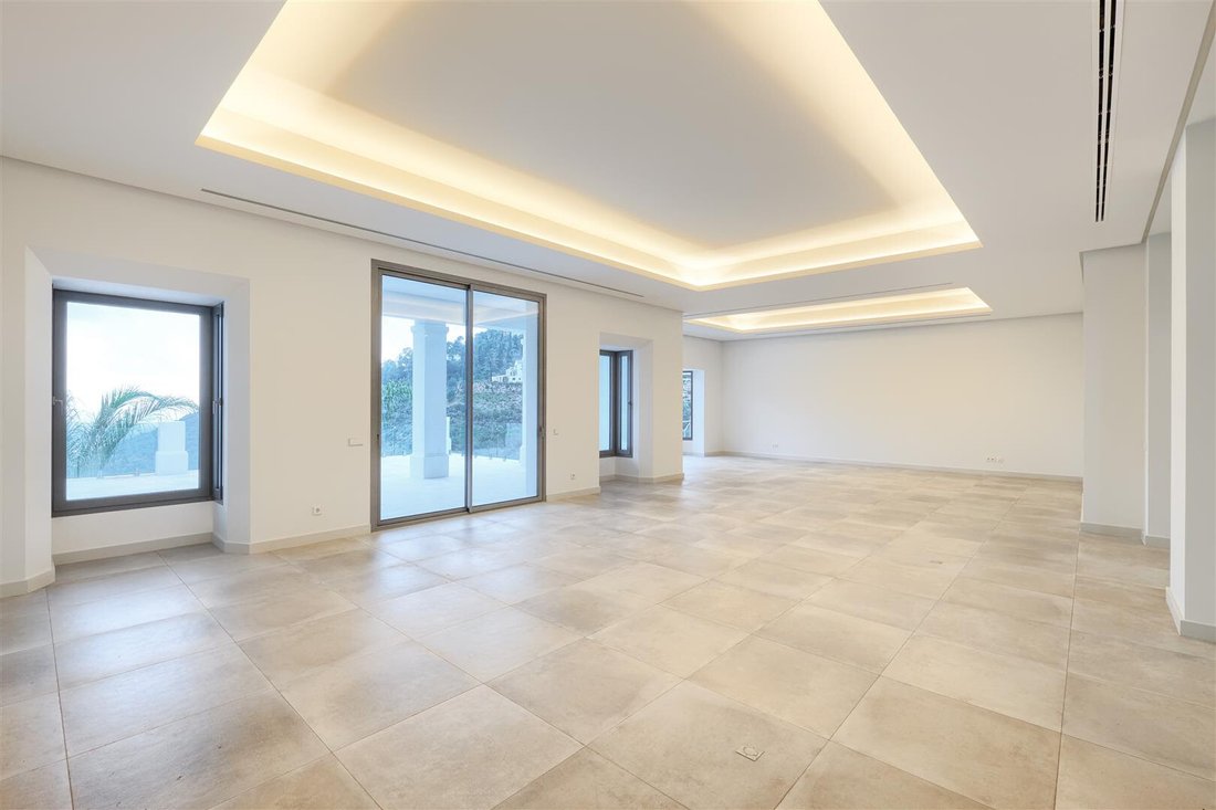 Villa in Benahavis, Andalusia, Spain 4 - 14807466