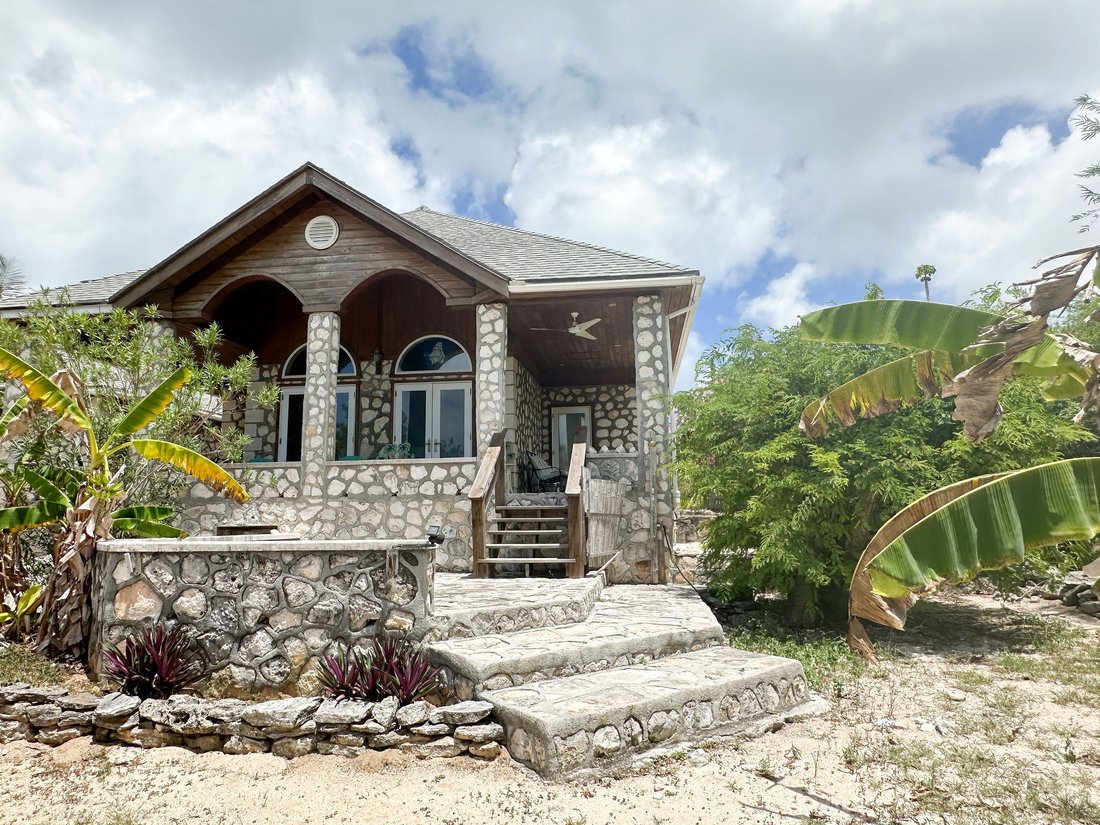 Shannas Cove Estate, Cat Island, In Orange Creek, Cat Island, The