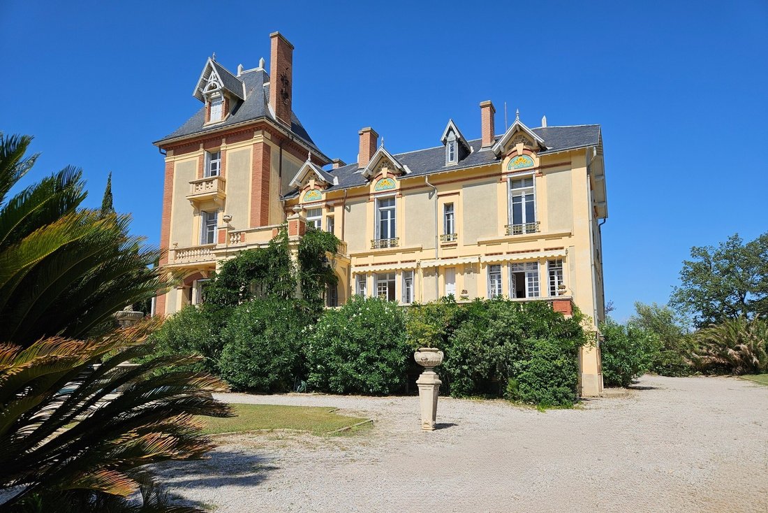 House in Gare, Perpignan, France 1 - 10500850