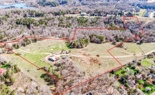 Land in Mooresville, North Carolina, United States 1