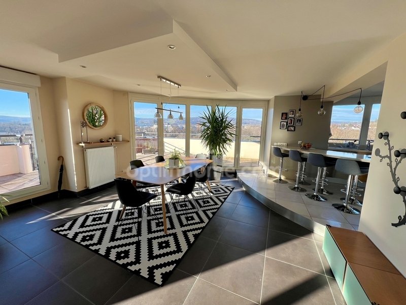 4 Room Apartment 119 M2 In Annecy, Auvergne Rhône Alpes, France For