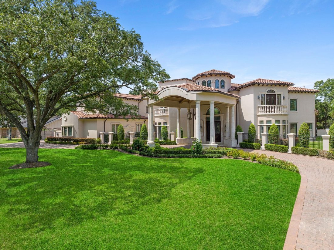 5412 Sturbridge Drive In Houston, Texas, United States For Sale (14798544)