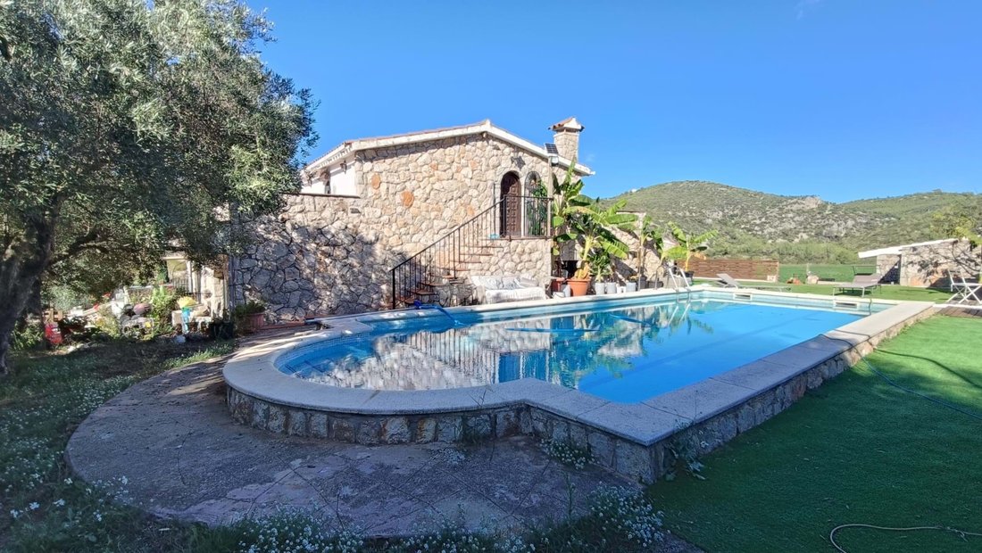 Villa in Canyelles, Catalonia, Spain 1 - 14798695