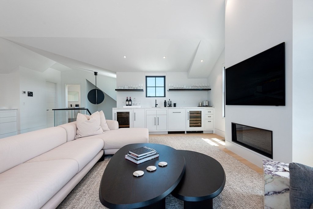House in Nantucket, Massachusetts, United States 2 - 14799041