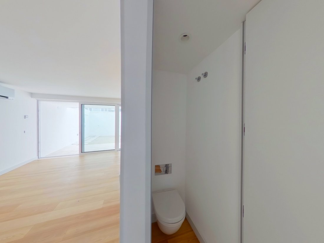 Apartment in Misericordia, Lisbon, Portugal 3 - 14804729