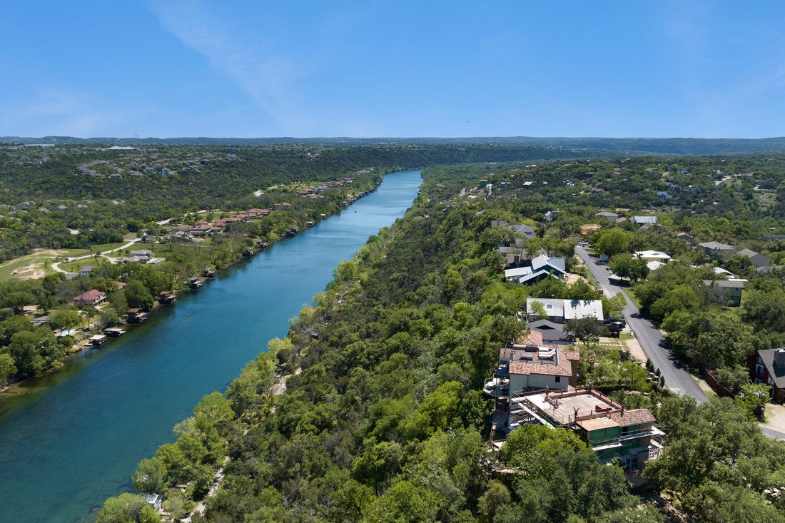 The Lakecliff Escape Of Lake Austin In Austin, Texas, United States For ...