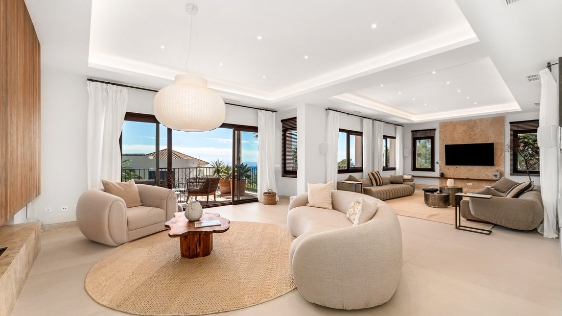 Villa in Marbella, Andalusia, Spain 4 - 14805239