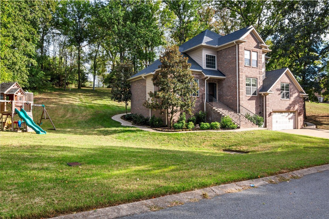 Residential Hendersonville In Hendersonville, Tn, United States For