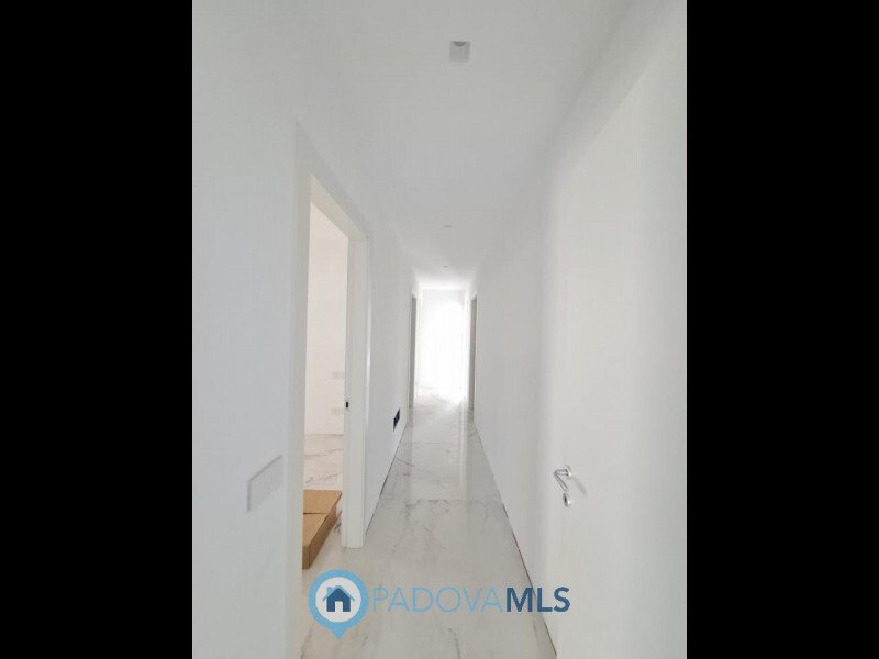 Padova Apartment In Padova, Italy For Sale (14807108)